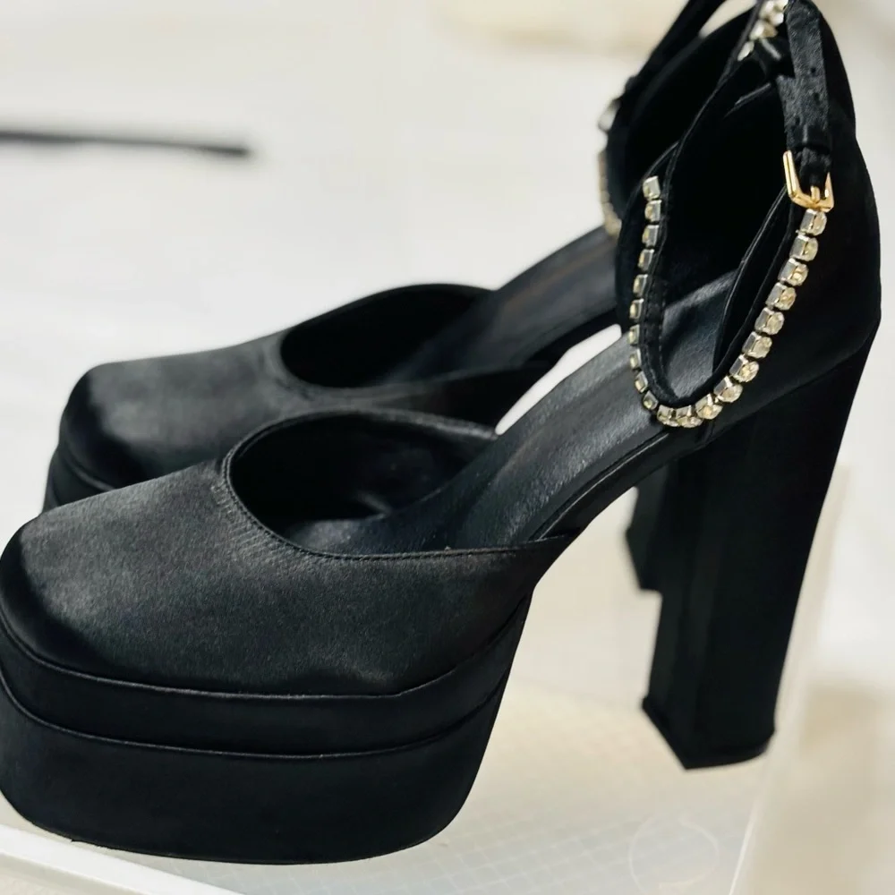 Black Platform Block Heel Pumps - Women Shoes